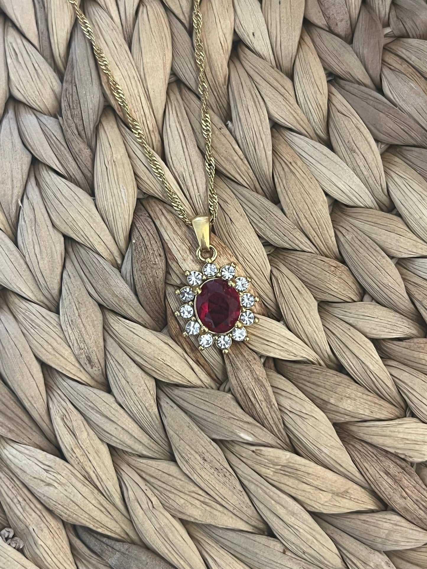 Radiant Stone Necklace - Red