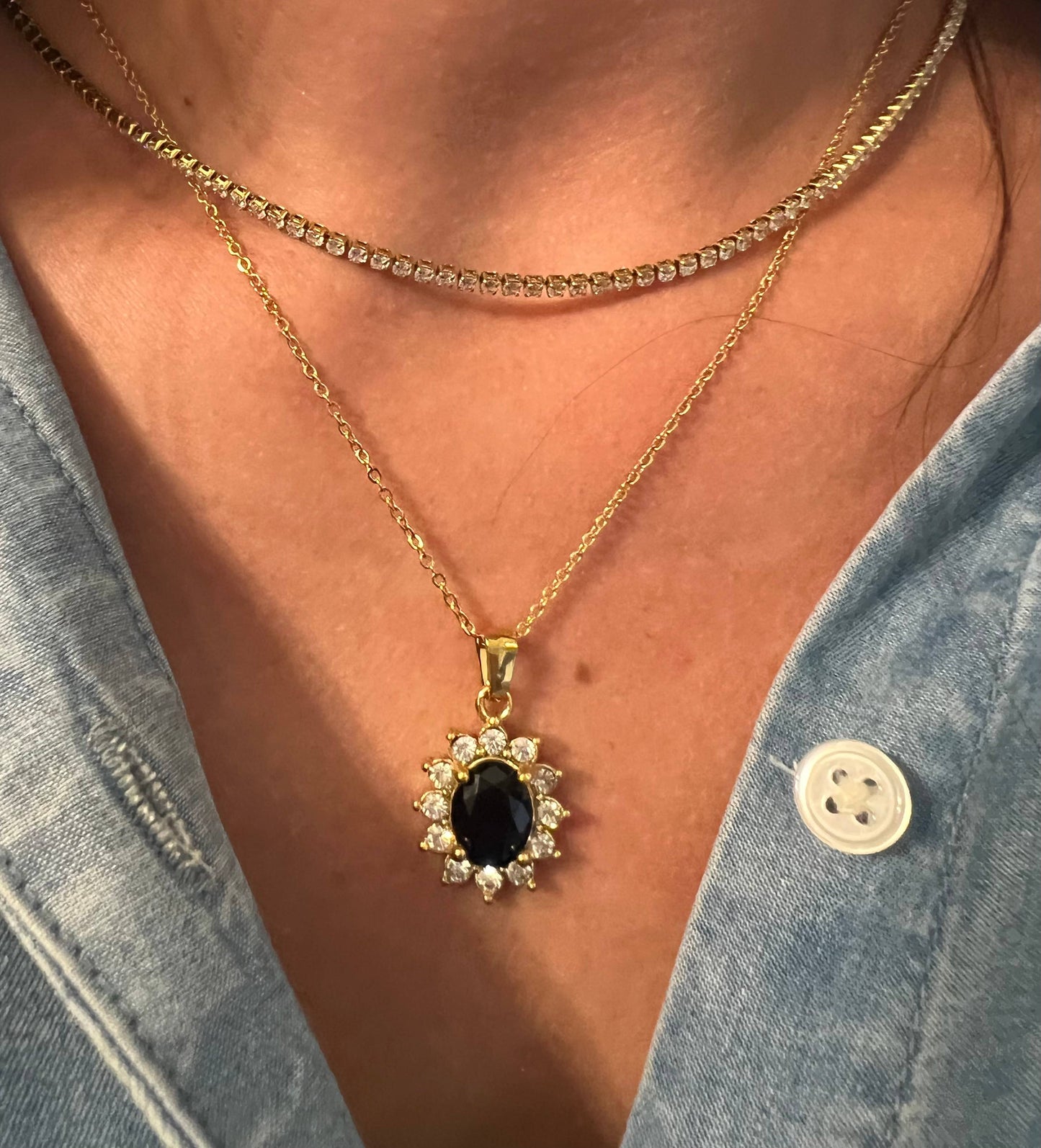 Radiant Stone Necklace - Black